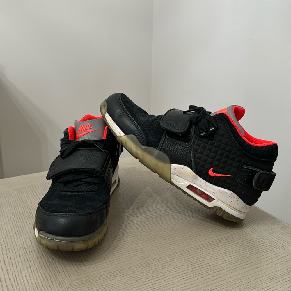 Nike Air Trainer Cruz “Memory of Mike” size 11